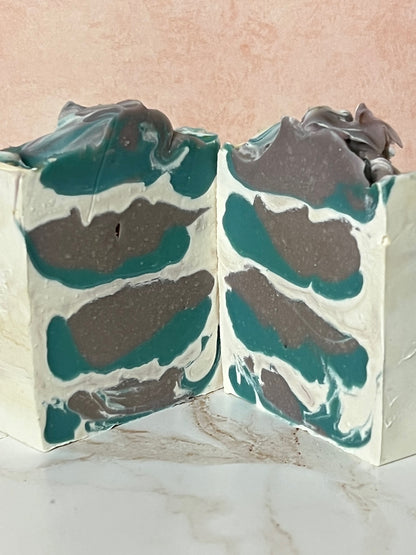 Aloe and LemonTree Bar